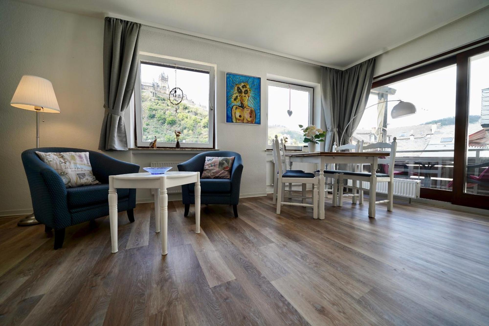 Apartments Haus Daniela Cochem Esterno foto